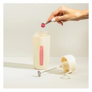 BRAND NEW VISP Elixer Mixer 2 in Cream White